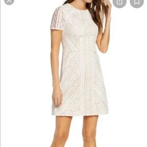 Eliza J short sleeve shift dress/mini dress. Color: Ivory/white